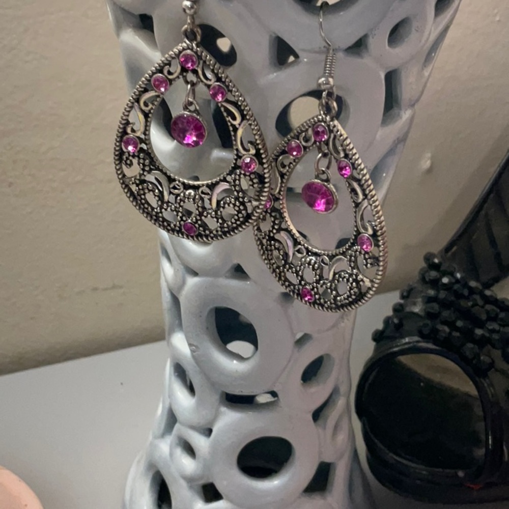 Vintage style silver earrings